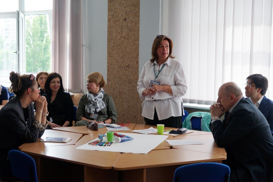 kruhlyy stil 13 05 19 1