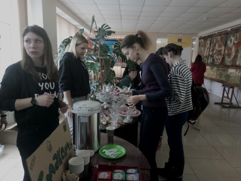 blahodiynyy yarmarok 22 11 4