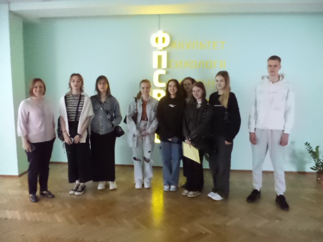 12.04.24 Профорієнтаційна зустріч Фото 5