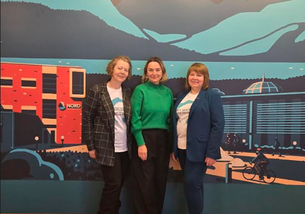 Професор Nord University Natallia Hanssen Норвегія разом з українськими учасницями академічної мобільності