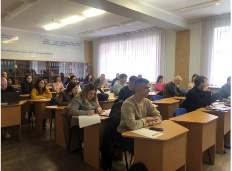 12.03.25 Фото 3 Аспіранти спеціальності Соціальна робота Руслан Горчинський Сергій Гунько та Павло Рубан