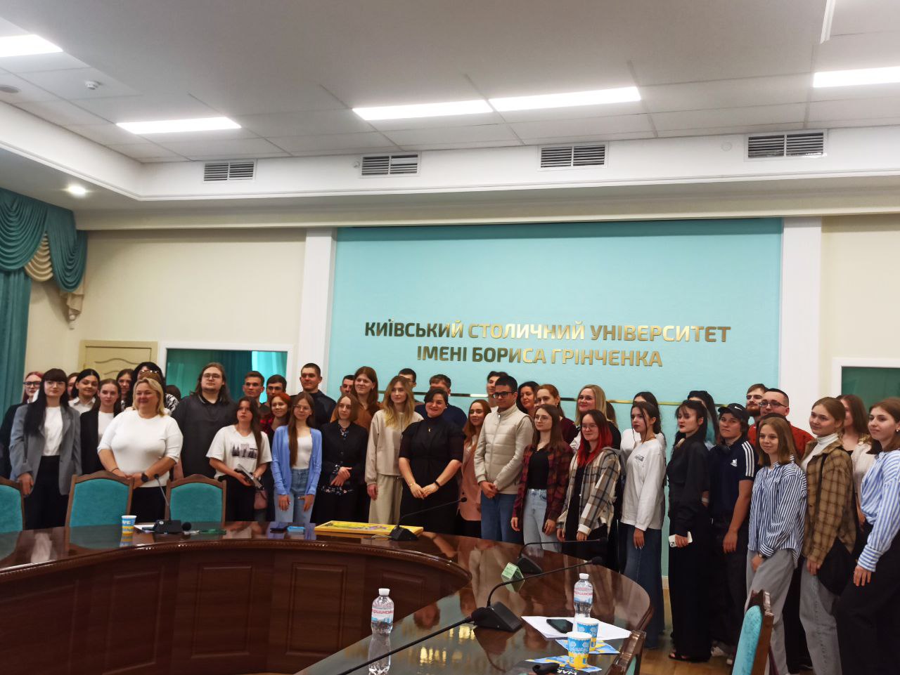 21.05.25 5. Спільне фото завершення зустрічі