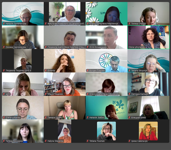 Zasidannya rady robotodavtsiv 3