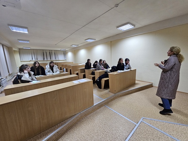 Засідання наукоіого гуртка Я дослідник 2