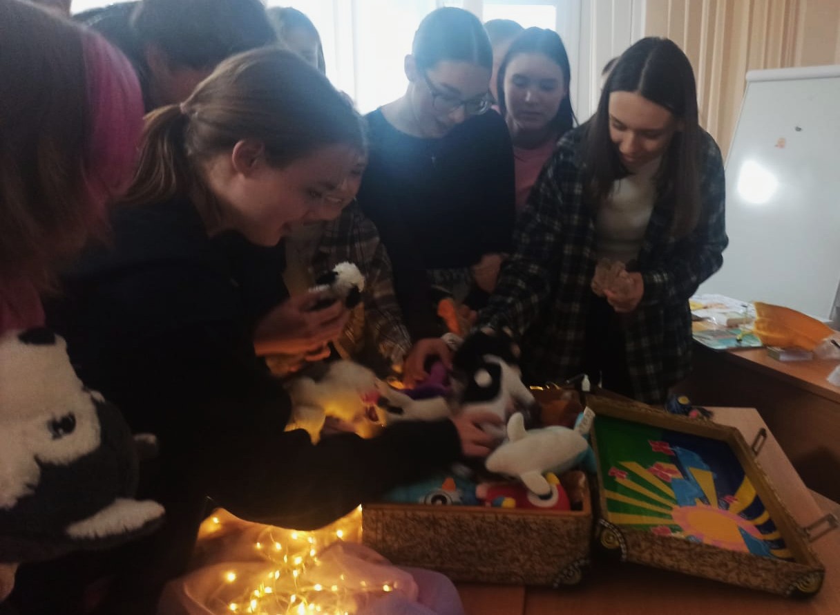 03 12 2025 фото 4 майстер клас Використання мякої іграшки в роботі з дітьми тиждень КСПСР