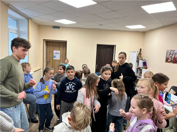 25.09.25 1 Проведення інтерактивної вправи на розвиток комунікативних навичок та командної взаємодії