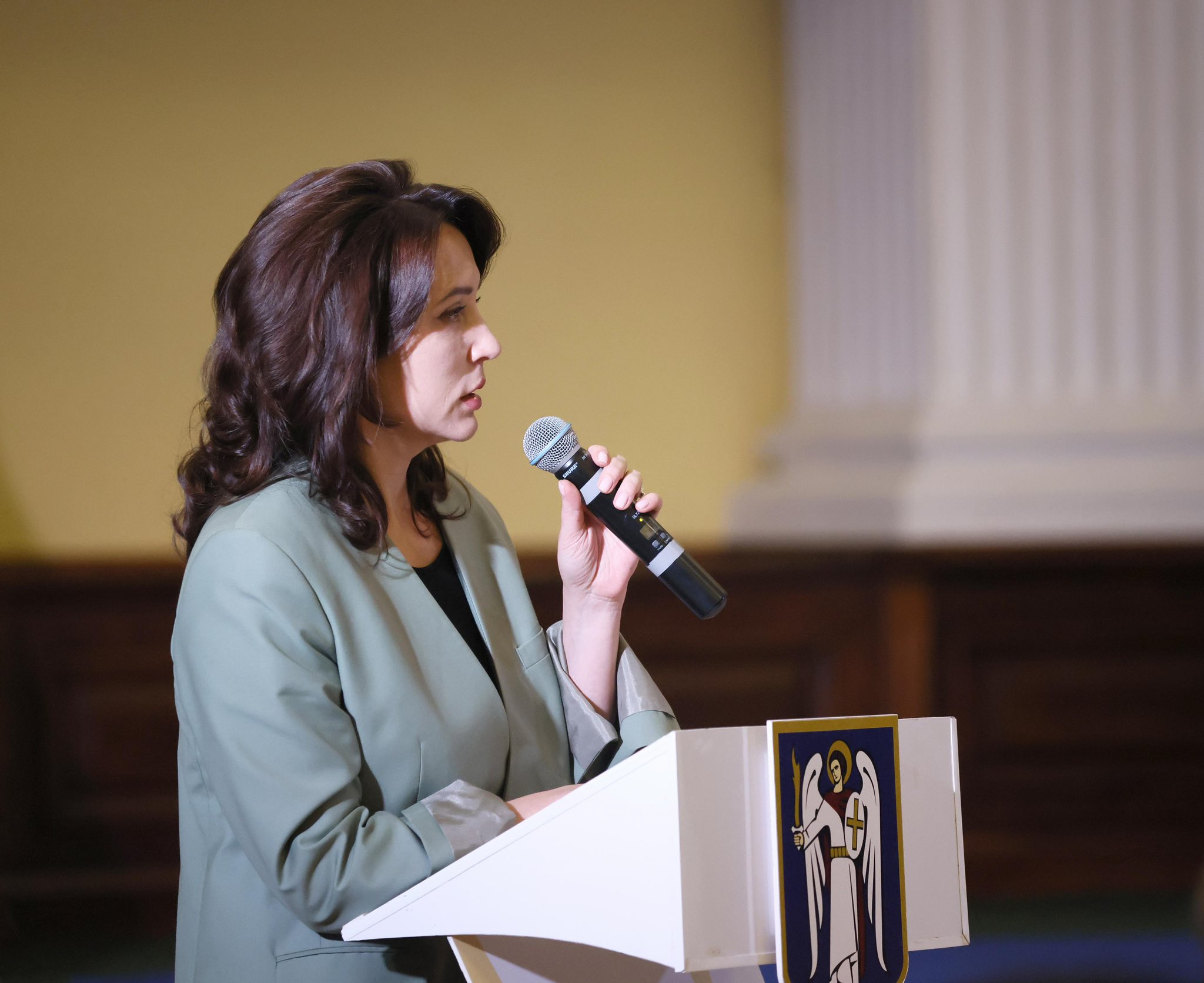 Фото 2. Марина ХОНДА заступниця голови КМДА під час промови