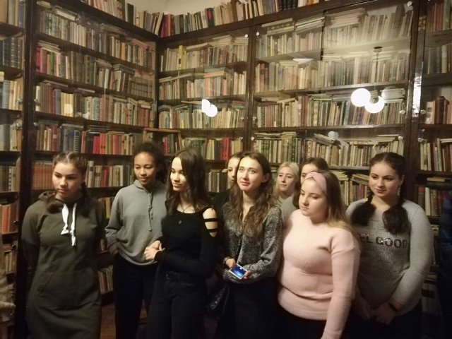 Навчальна екскурсія «Толерантність» у музеї-квартирі Павла Тичини